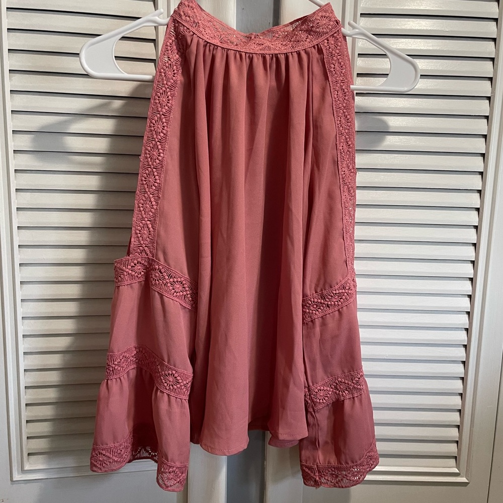 Cute pink top